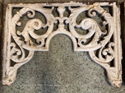 Double Victorian cast iron verandah brackets in original condition, 3 available, 520 W x 380 H (LW13) $45 each salvaged vintage recycled, demolition, reproduction, restoration, home renovation secondhand, used , original, old, reclaimed, heritage, antique, victorian, art nouveau edwardian georgian art deco